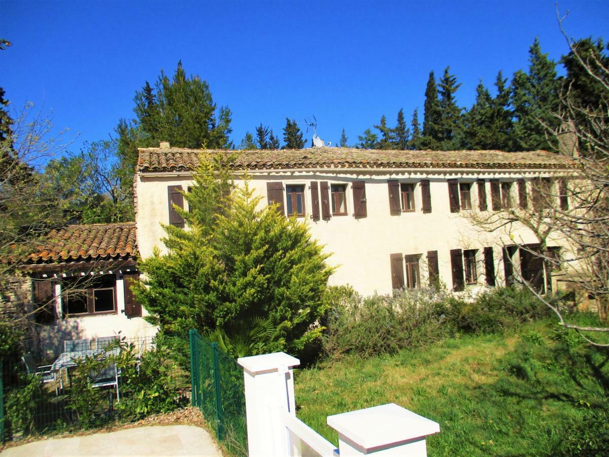 Le Mas Des Lilas Uzès Εξωτερικό φωτογραφία